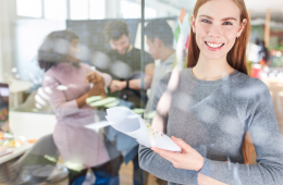 Versicherungen für junge Beamte